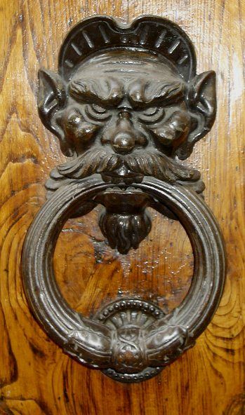 File:Doorknocker Florence.jpg