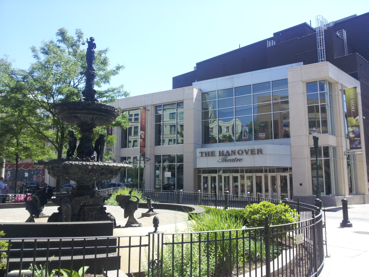 File:Hanover Theatre and Nearby Fountain.png