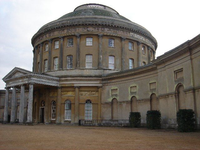 File:Ickworth House2.jpg