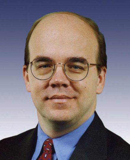 File:Jim McGovern, official 109th Congress photo.jpg