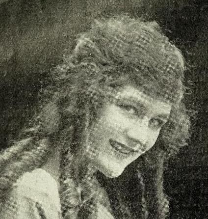 File:JoanLockton1921.jpg