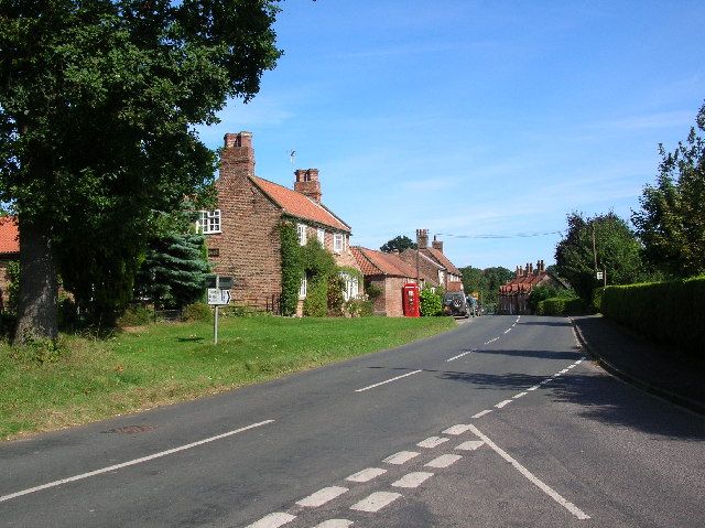 File:Sand Hutton - geograph.org.uk - 52482.jpg