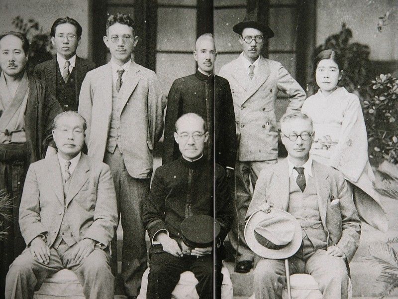 File:Tan Chin and Japanese artists.jpg