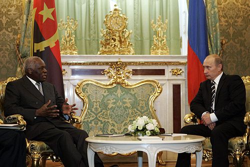 File:Vladimir Putin with Jose Eduardo dos Santos-1.jpg