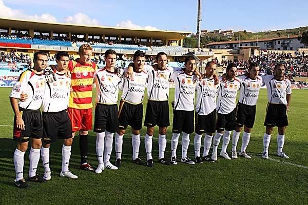 File:FC Igea Virtus Barcellona.jpg