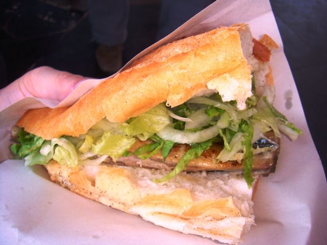 File:Fish sandwich, Istanbul, Turkey.JPG