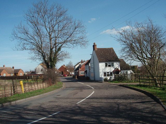 File:Upper Shelton - geograph.org.uk - 368682.jpg