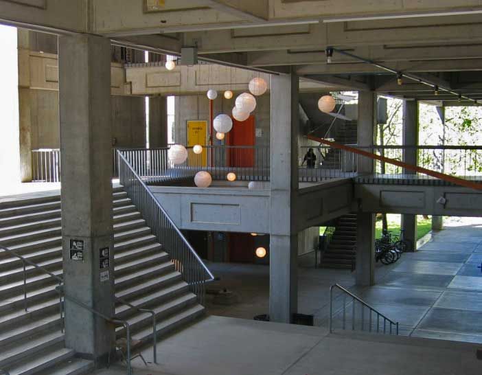 File:Calpoly arch bldg.jpg