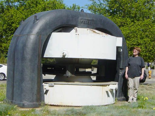 File:LawrenceCyclotronMagnet.jpg