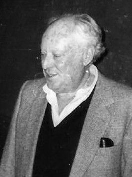 File:Leon Uris (cropped).jpg