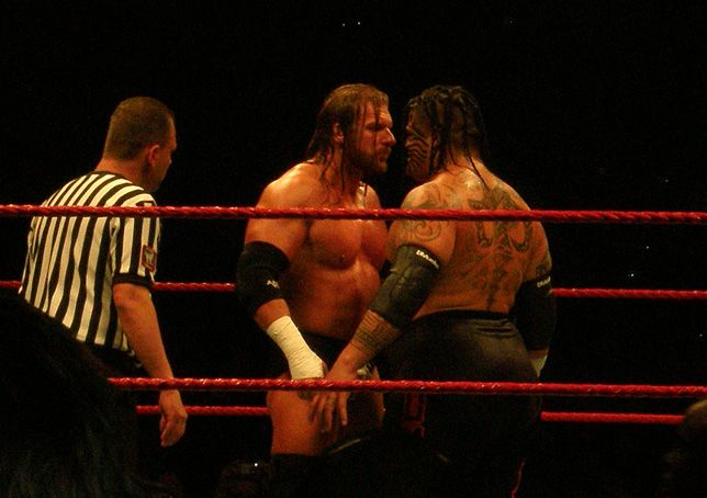 File:Umaga Triple H.jpg