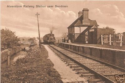 File:Alverstone Railway Station.jpg