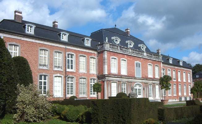 File:Kasteel van Heks.jpg