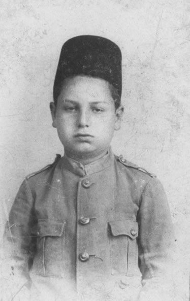 File:LoutfiGoumah age 9.jpg