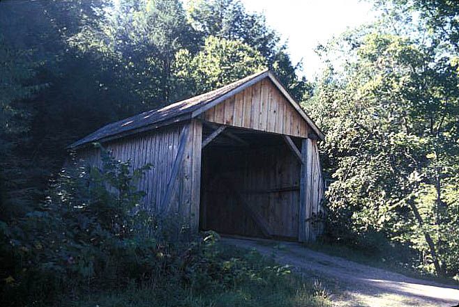 File:TAPPAN COVERED BRIDGE.jpg