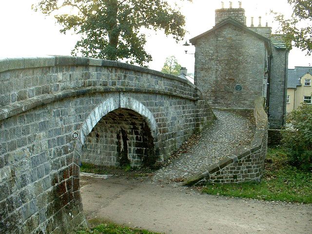 File:Turning bridge Kendal.jpg