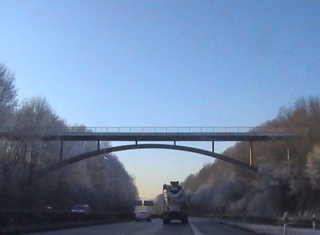 File:Aachen Brücke Autobahn 4.JPG