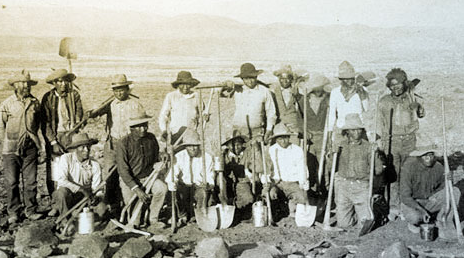 File:American Indian laborers (1906).png