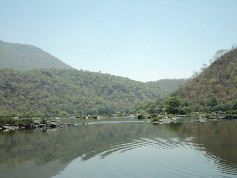 File:Kaveri river2.JPG