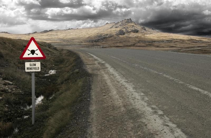 File:Minefield road sign - Falkland Islands.jpg