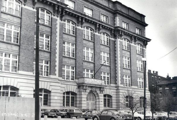 File:Old Woodward.jpg