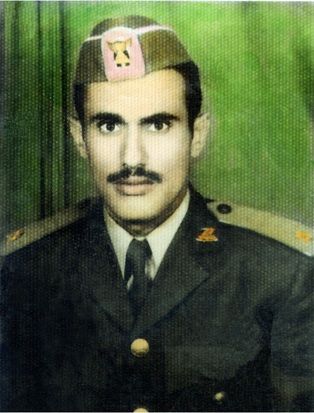 File:Young Saleh of Yemen.jpg