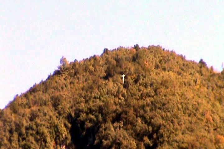 File:Cerro de la cruz ayutla.jpg