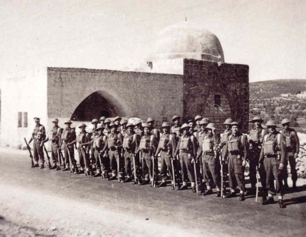 File:Jewish Brigade at Rachel's Tomb, 1944.jpg