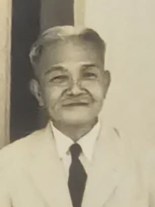 File:Photo Low Yok Lin.jpg