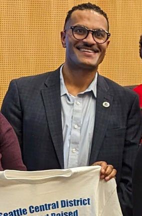 File:Seattle Councilmember Rob Saka.jpg