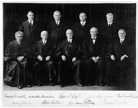 File:Supreme Court 1932.jpg