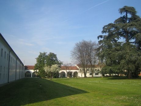 File:Villa Bressanin.JPG