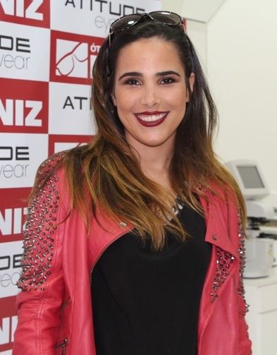 File:1 - Wanessa-011 (15806248053) (cropped).jpg