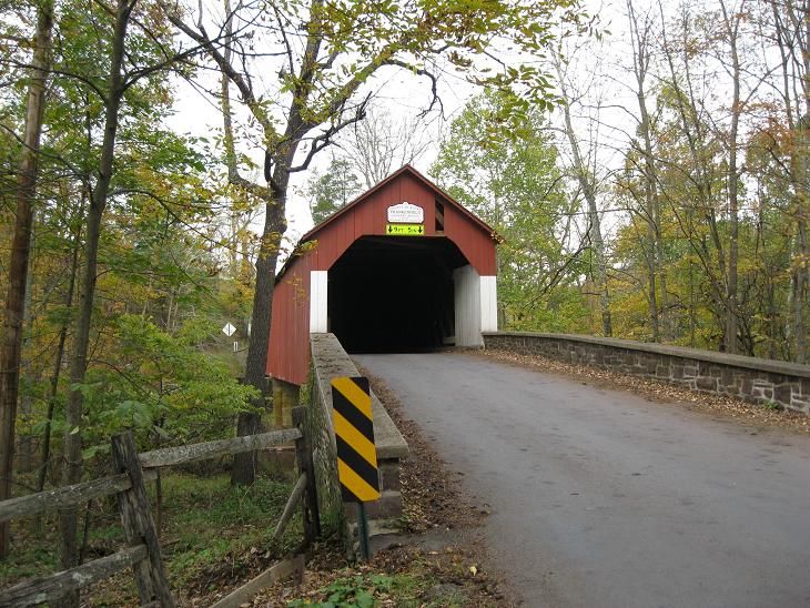 File:Frankenfield Covered Bridge 1.jpg