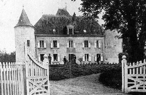 File:Magnat-l'Etrange , Château du Bost.jpg