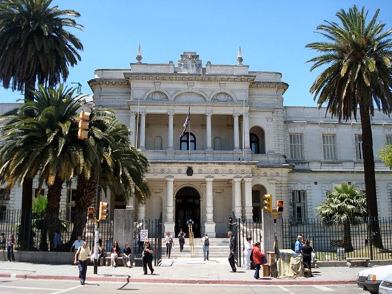 File:Military Hospital Montevideo.jpg