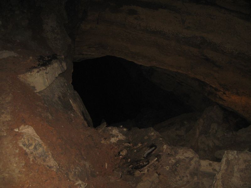 File:Natural Bridge Cavern Grendel's Canyon.jpg