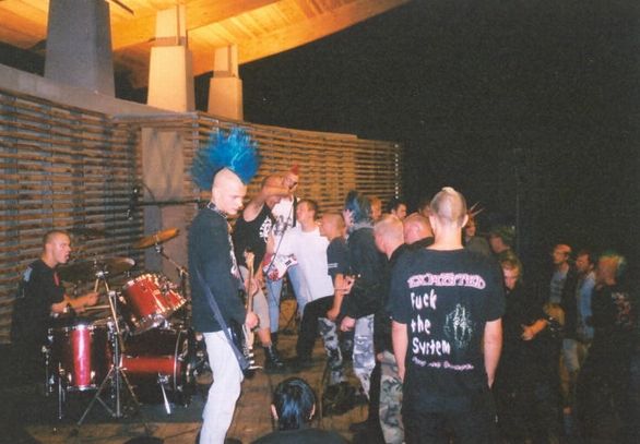 File:Punkmuusikafestival Punk'n'Roll.jpg