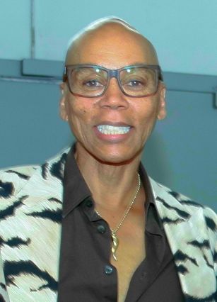 File:RuPaul at Dragcon by dvsross (cropped).jpg