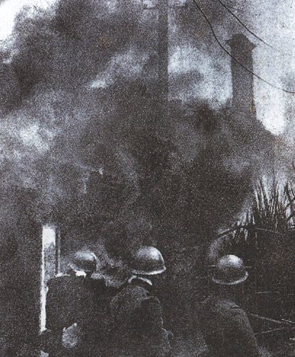 File:Shanghai 1932 japan burning.jpg