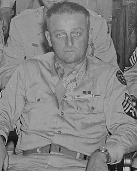 File:Arthur O. Beyer.jpg