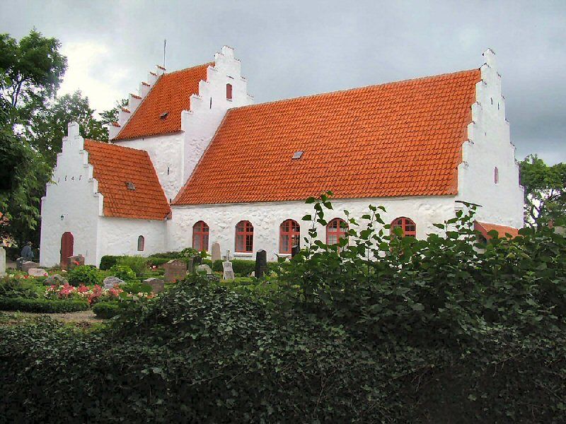 File:Church lyoe.jpg