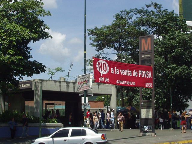 File:EstacionLaBandera2004-7-24.jpg