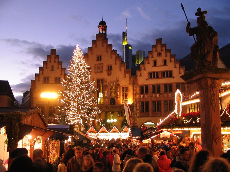 File:Frankfurter weihnachtsmarkt nacht.jpg