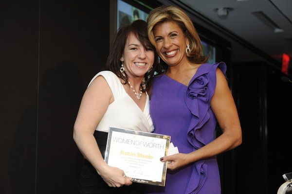 File:Robin Steele and Hoda Kotb.jpg