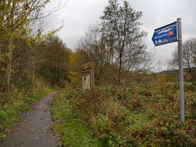 File:Trans Pennine Trail towards Broadbottom (geograph 3216453).jpg