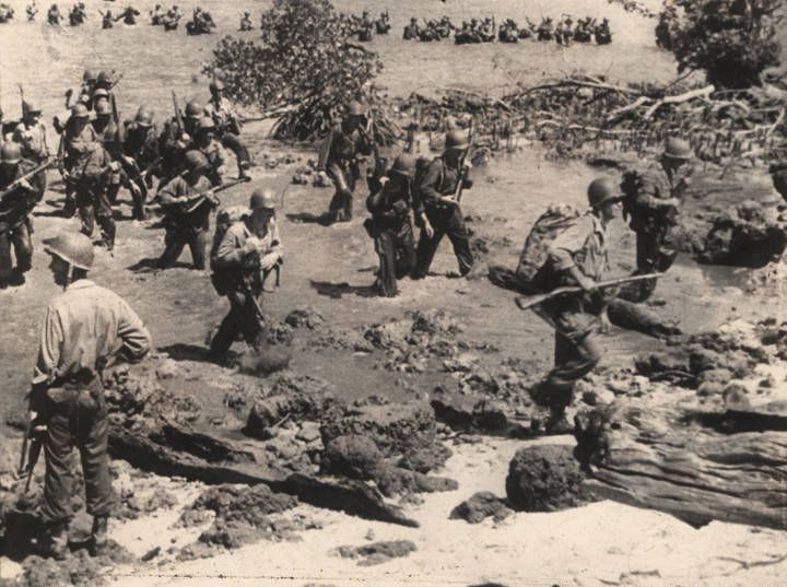 File:31st Division landing on Morotai.jpg