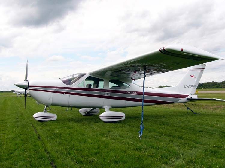 File:Cessna177BCardinal01.jpg