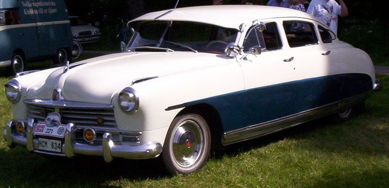 File:Hudson Commodore 4-Door Sedan 1949.jpg