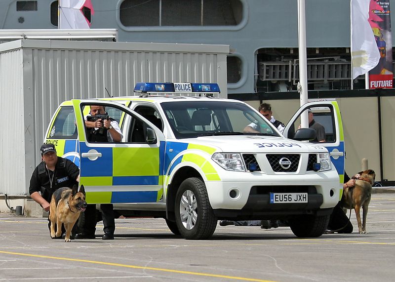 File:Ministry of Defense Police Nissan Pathfinder K-9.jpg